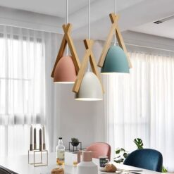 ĐÈN THẢ ĐUI GỖ CHỮ X DT05